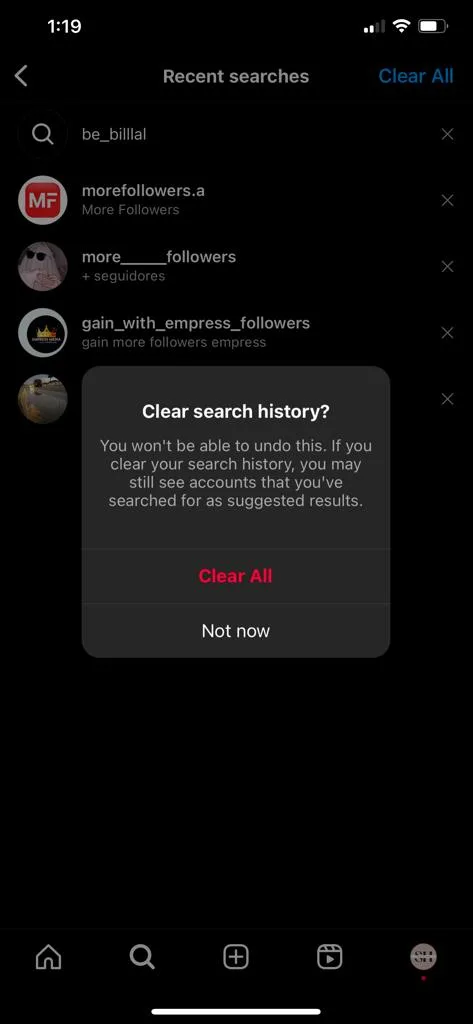 How to clear search history at once on Instagram.