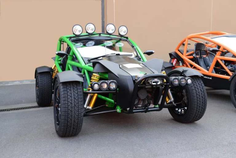 A Buyer’s Guide to Buggy Car Prices in the UAE