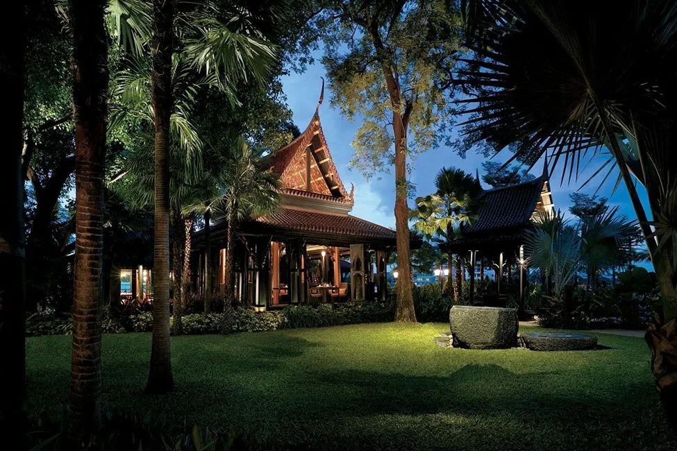 Top 7 Rooftop Bars in Bangkok for Sunset Cocktails